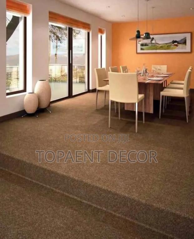 Light Brown Wall to Wall Dining Room Indoor Flooring Carpets
