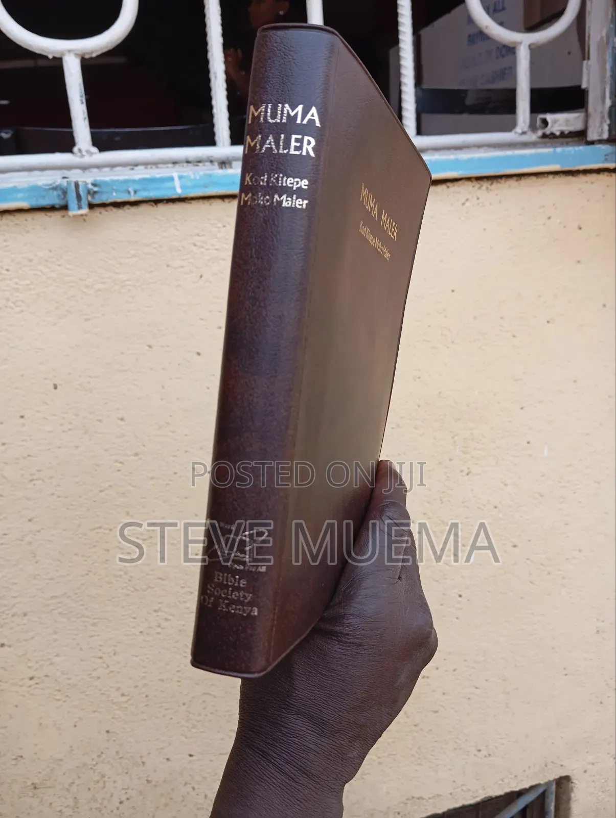 Luo Bible-Muma Maler.