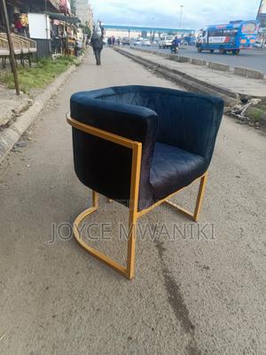Manicure Black Chair, or Styling Seat. - thumbnail 2