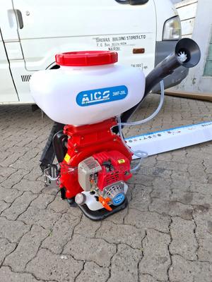 4 Stroke Mist Blower Sprayer. - main view