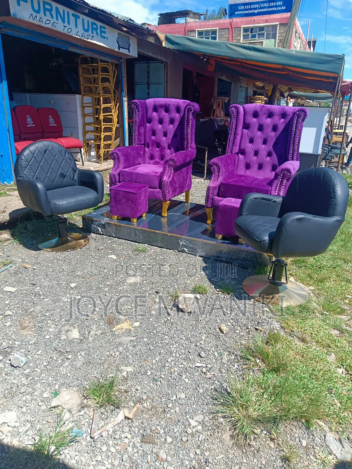 2 Pedicure Seats, 2 Poufs, Podium, 2 Salon Hydraulic Seats