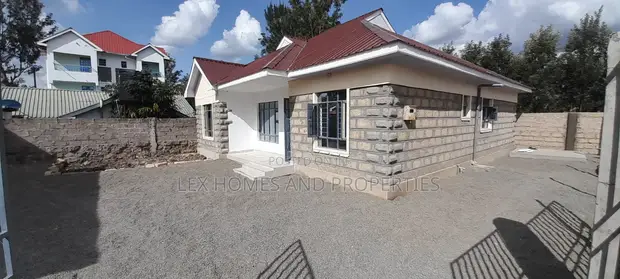 4bdrm Bungalow in Nkoroi for sale