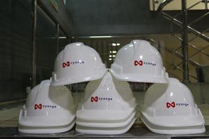 White Heavy Duty Helmets - thumbnail 2