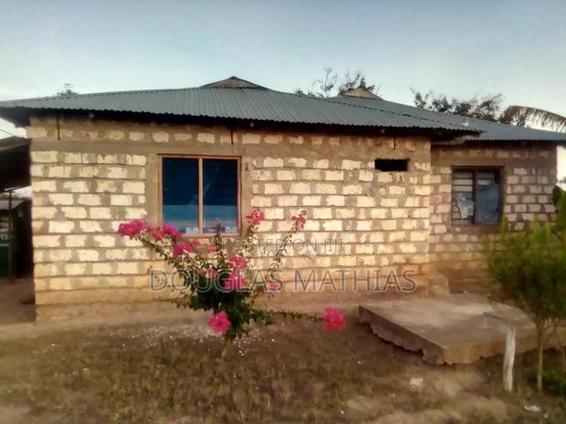 2bdrm House in Kadzonzo, Mariakani for sale - thumbnail 3