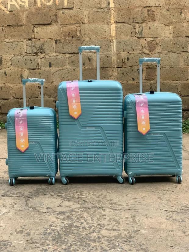 3in1 Unbreakable Pp Suitcase - thumbnail 2