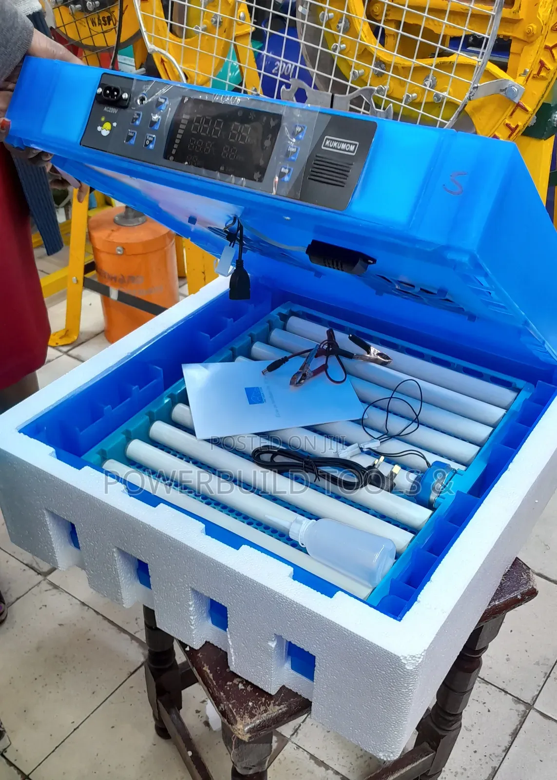 Egg Incubator 64eggs Ac/Dc Automatic