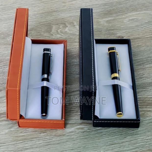 Pen Holder Made of Pu Leather - thumbnail 2