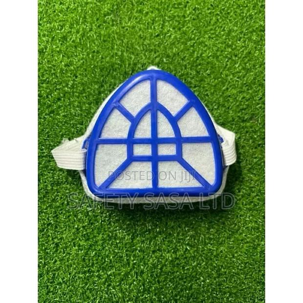 Triangle Dustmask/ Filter Mask - main view