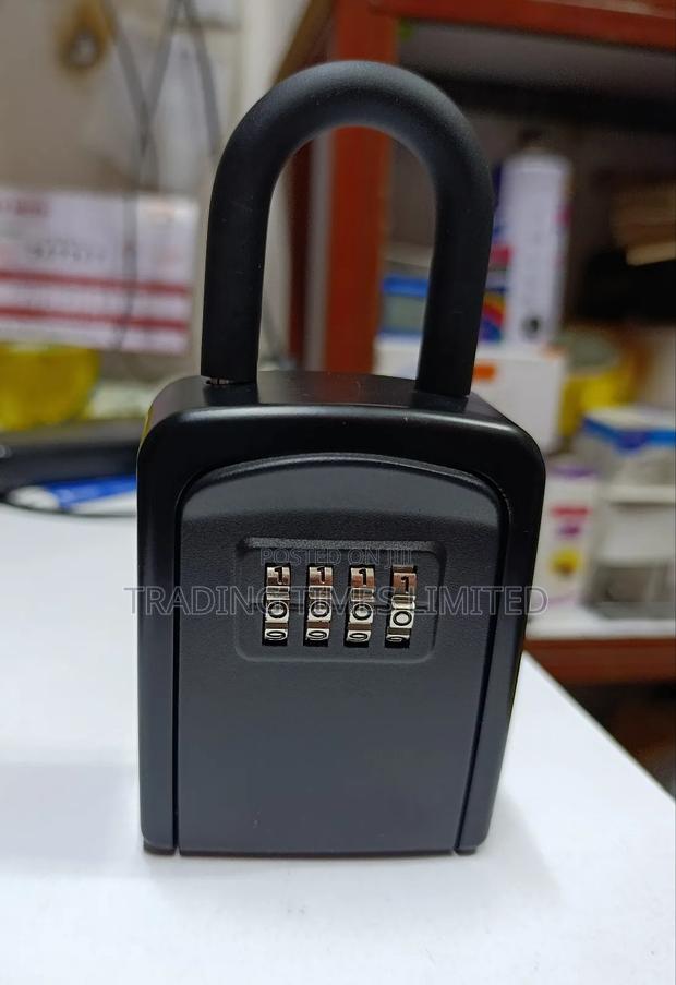 Weatherproof Wall-Mounted Key Lock Box Safe - main view