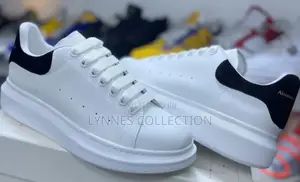 Alexander Mcqueen ( Black White)