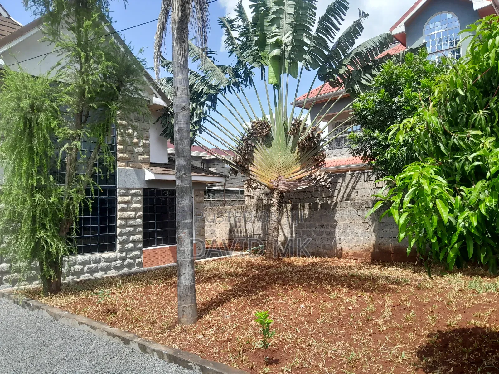 4bdrm Maisonette in Membley for rent