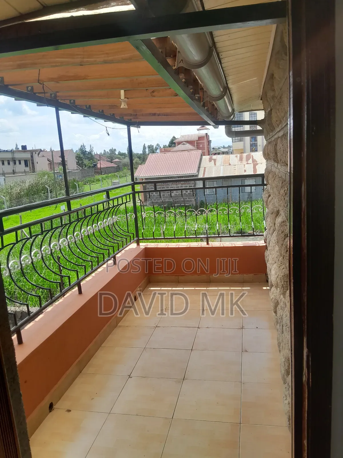 4bdrm Maisonette in Membley for rent