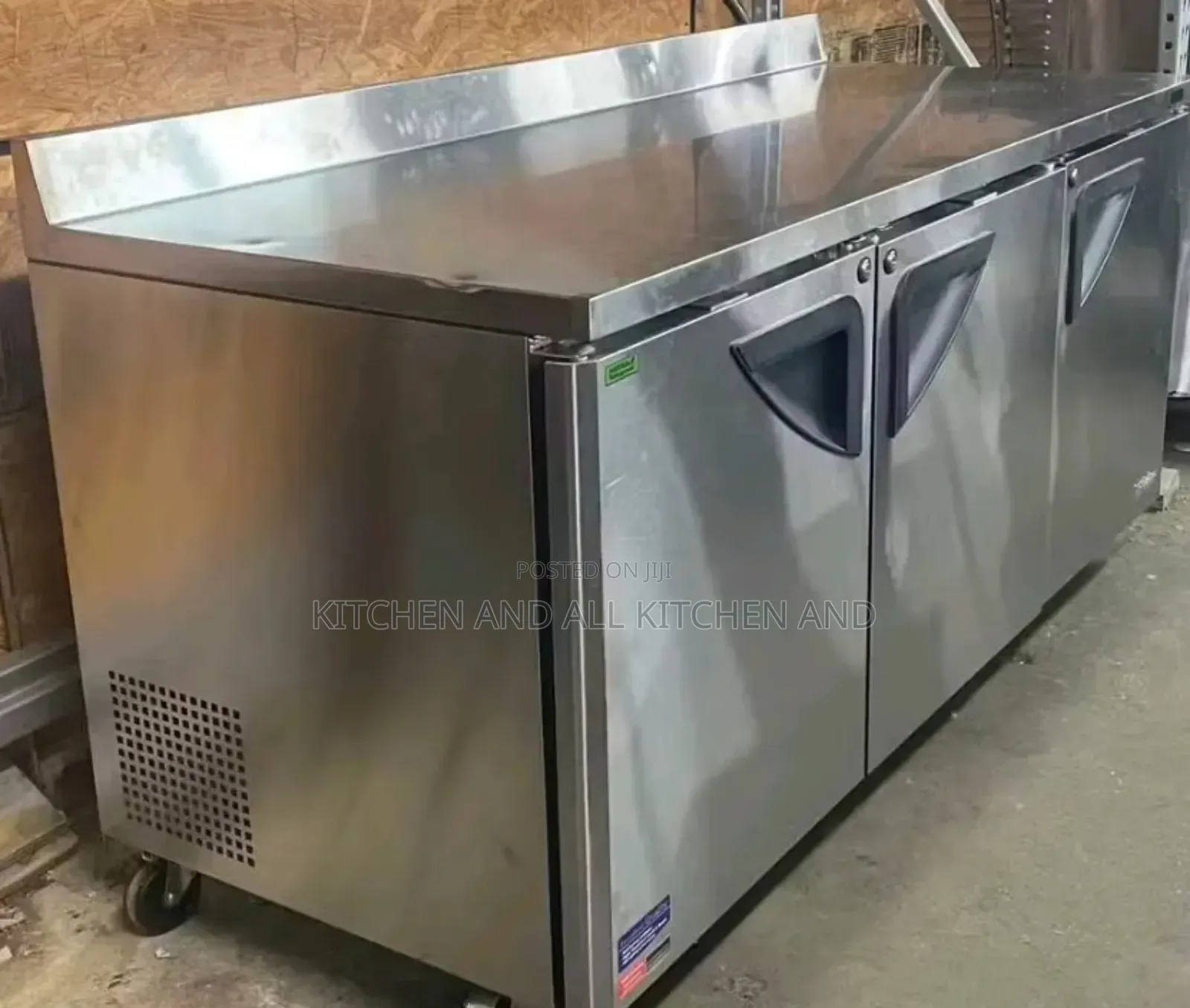 High Quality Counter Top Cabinet