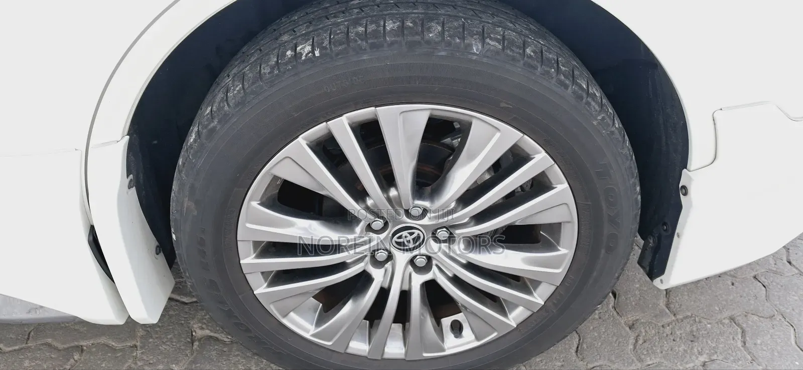 Toyota Harrier 2021 White