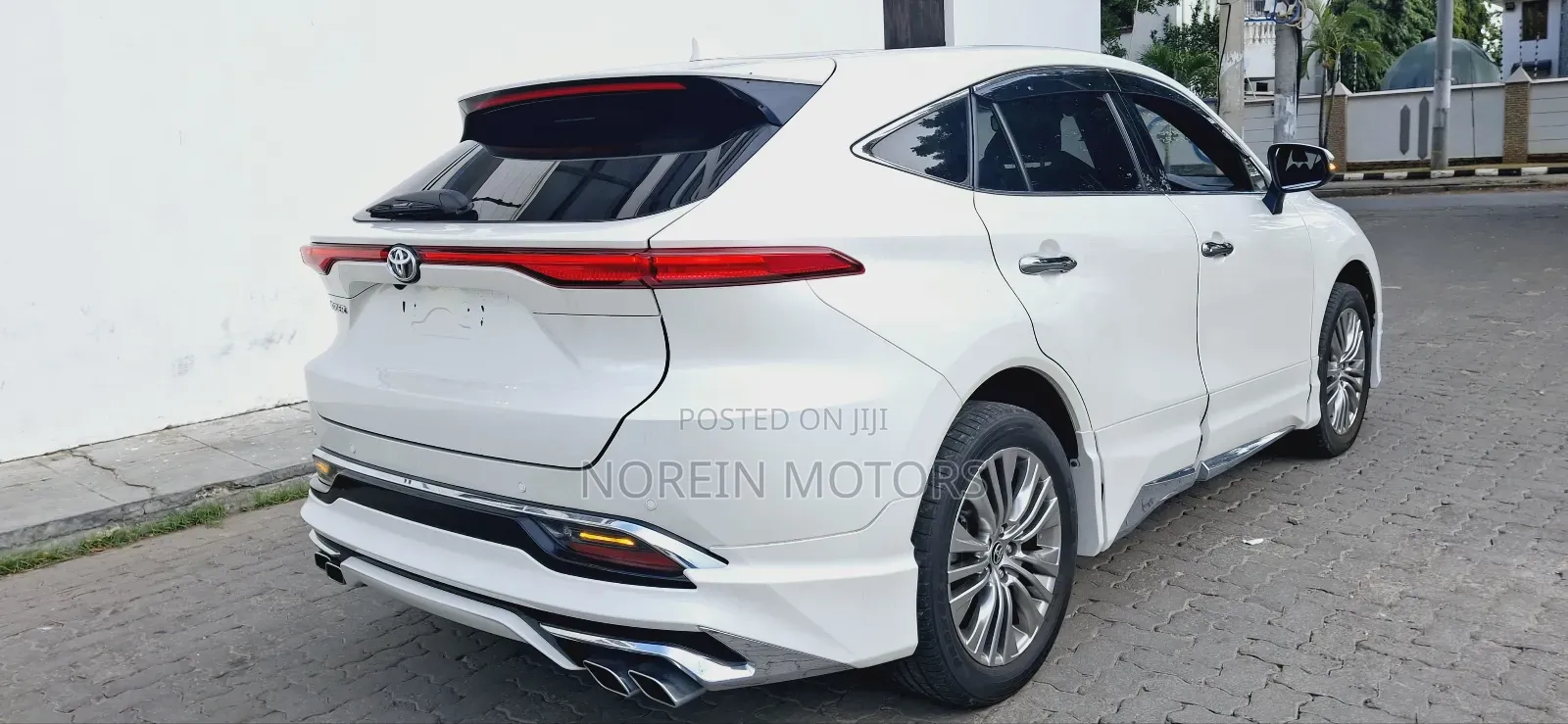 Toyota Harrier 2021 White
