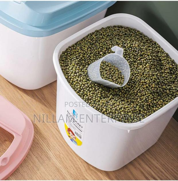 Rice/Cereal Bucket With Measuring Cup* - thumbnail 3