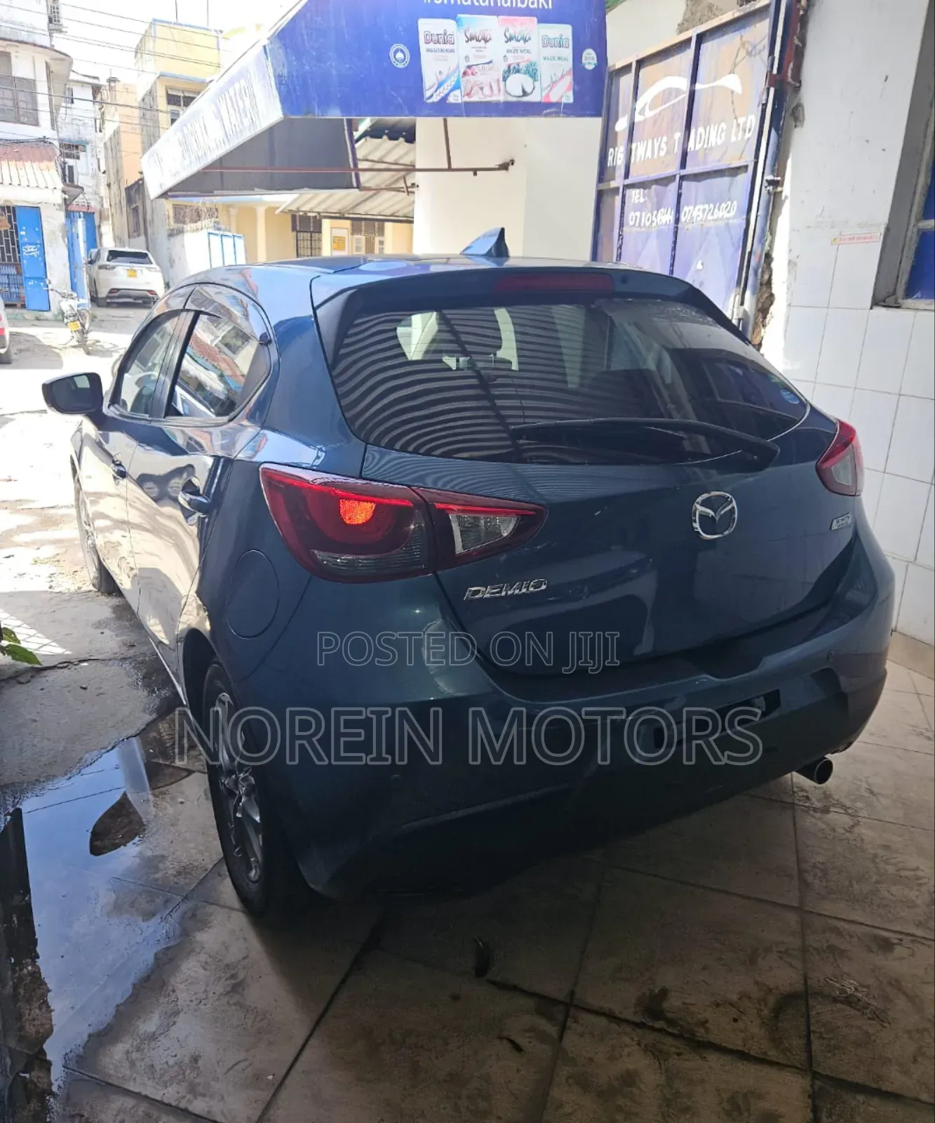 Mazda Demio 2018 Blue