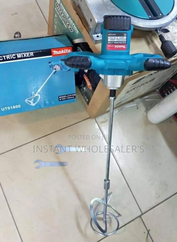 Electric Makita Hand Mixer