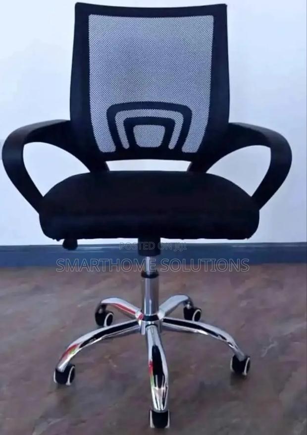 Comfortable,Stylish Assembled Executive Office Chair