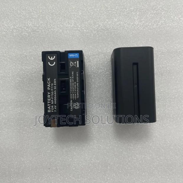 Original Portable Li-Ion Battery for Led Lights - thumbnail 2