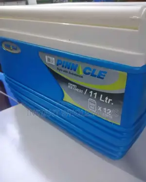 11 Litres Pinnacle Cooler Boxes