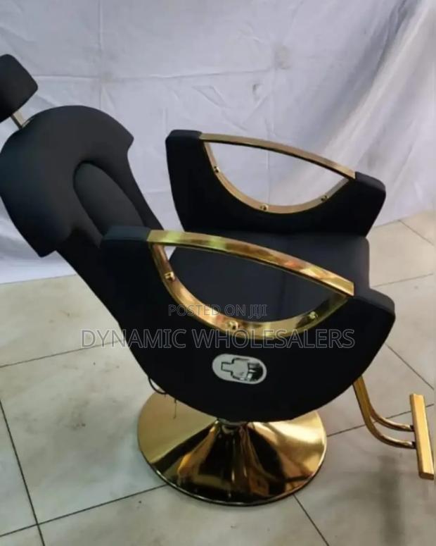 Executive Berber/Salon Chair - main view