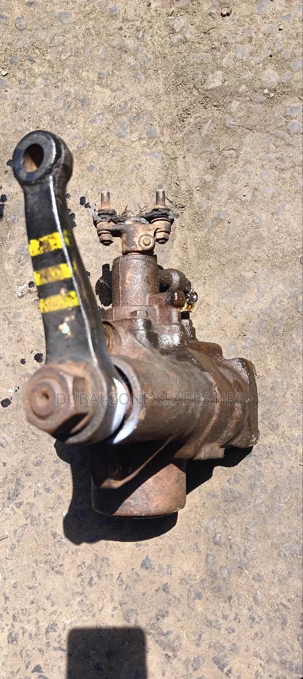 Steering Box Hilux Millennium 2-Wheel D. - thumbnail 4