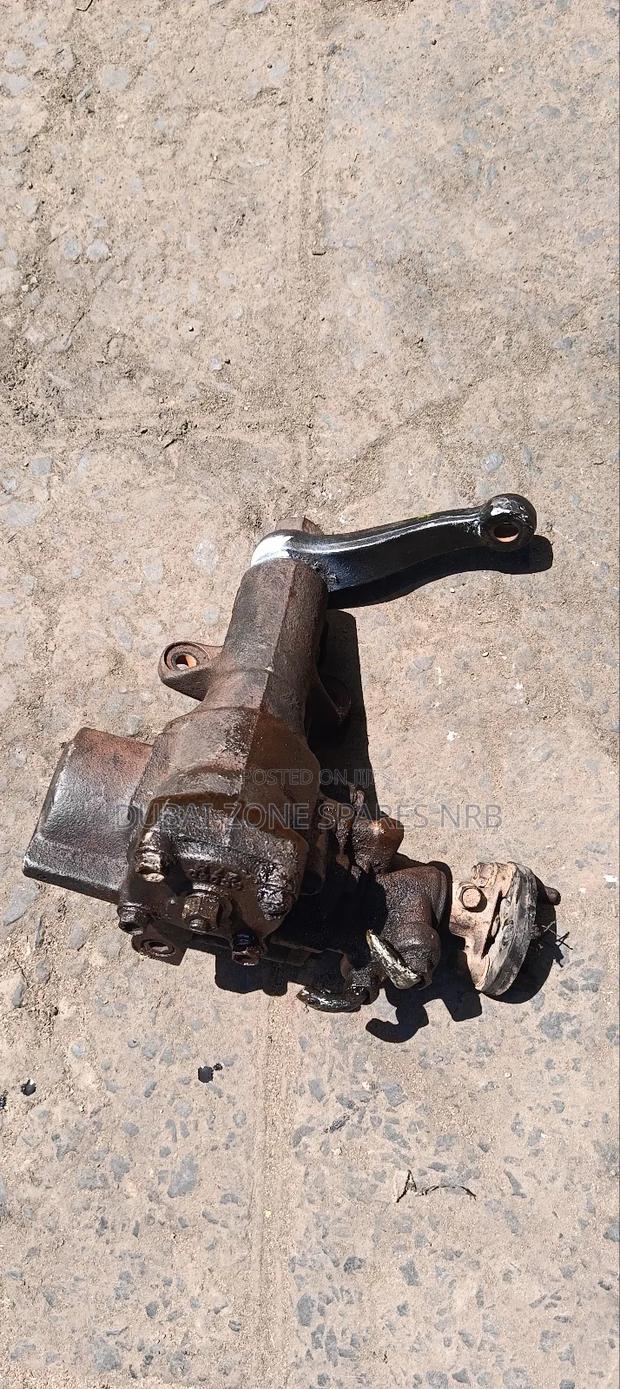 Steering Box Hilux Millennium 2-Wheel D. - thumbnail 7