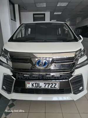 Toyota Vellfire 2016 White