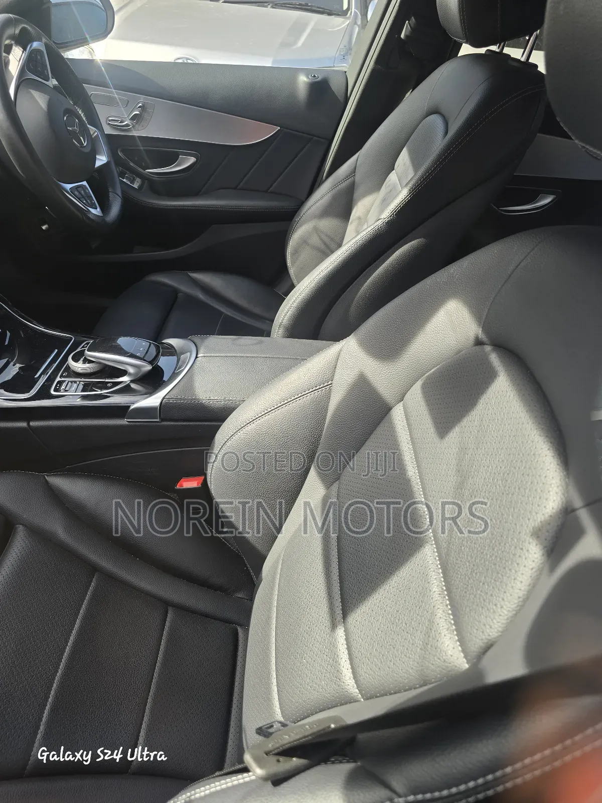 Mercedes-Benz C180 2018 Off white