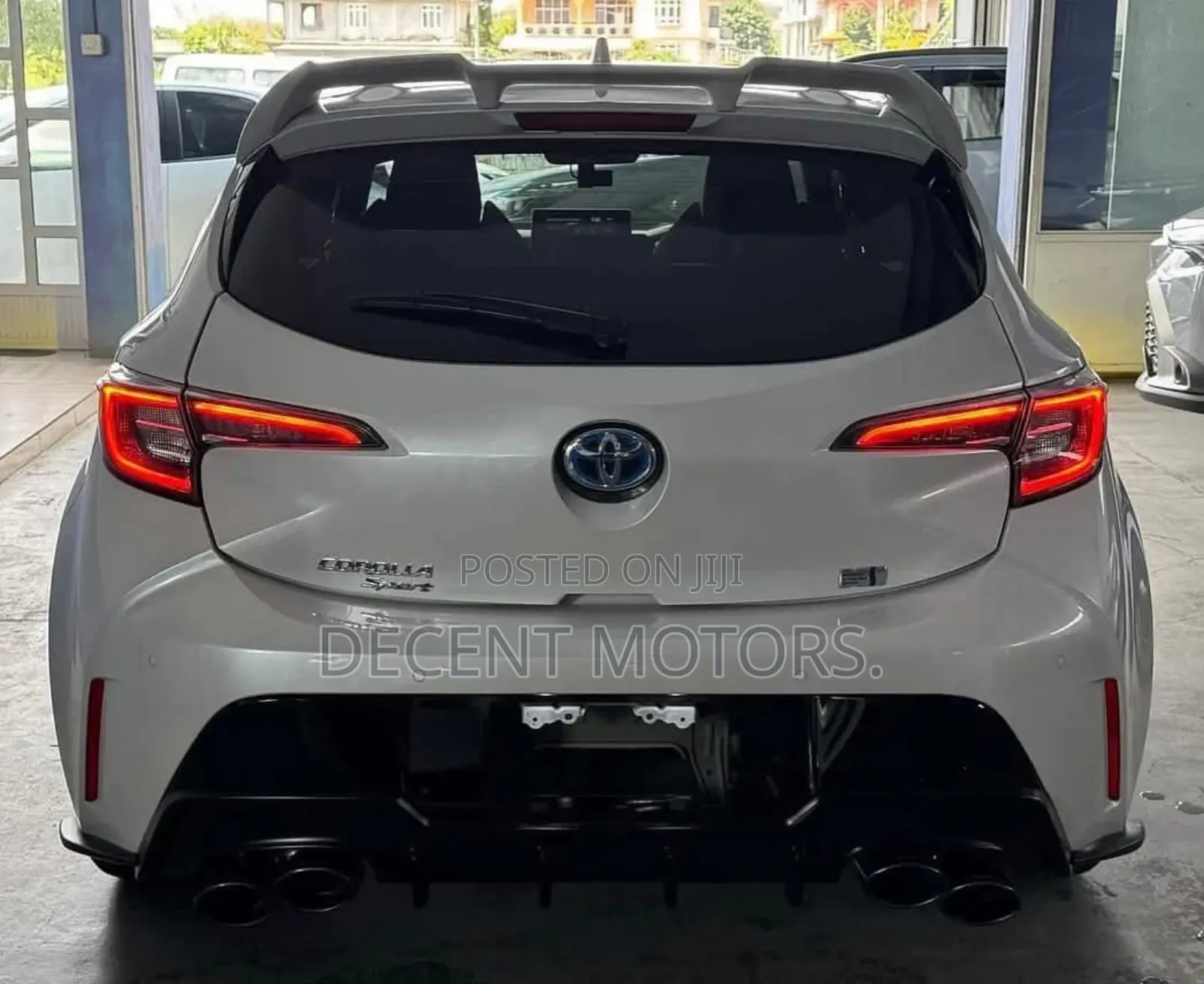 Toyota Corolla 2018 White