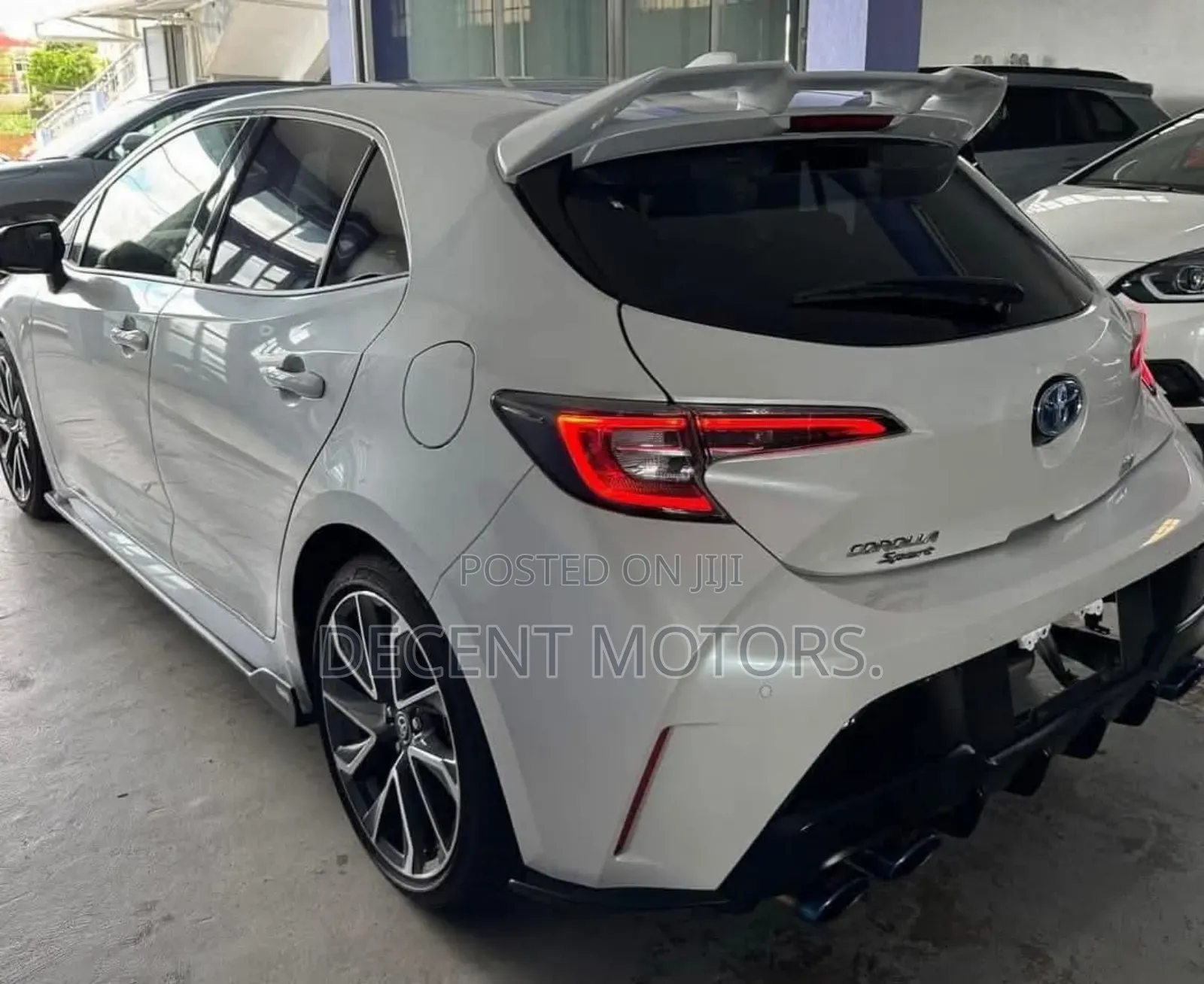 Toyota Corolla 2018 White