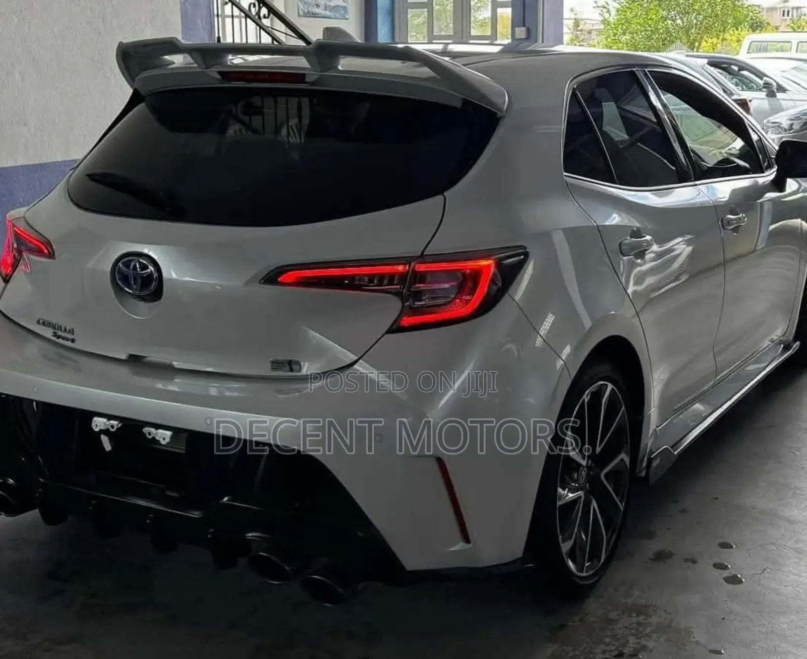 Toyota Corolla 2018 White