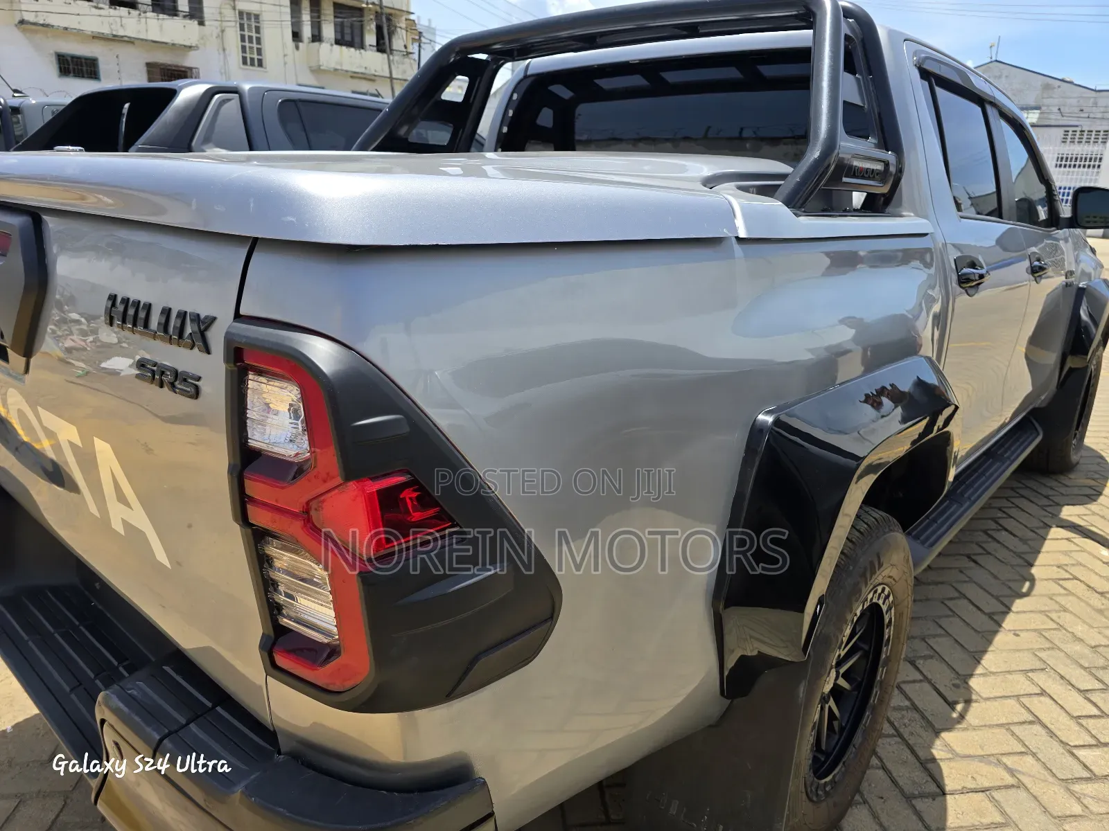 Toyota Hilux 2018 Gray
