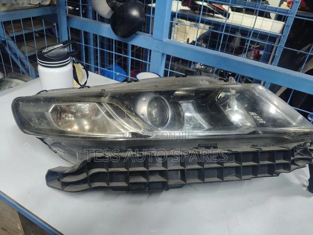 Honda Odyssey 2008 Headlight