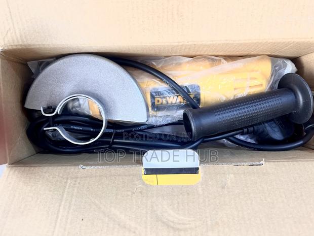Dewalt Electric Angle Grinders 4.5 Inch 900 Watts - main view