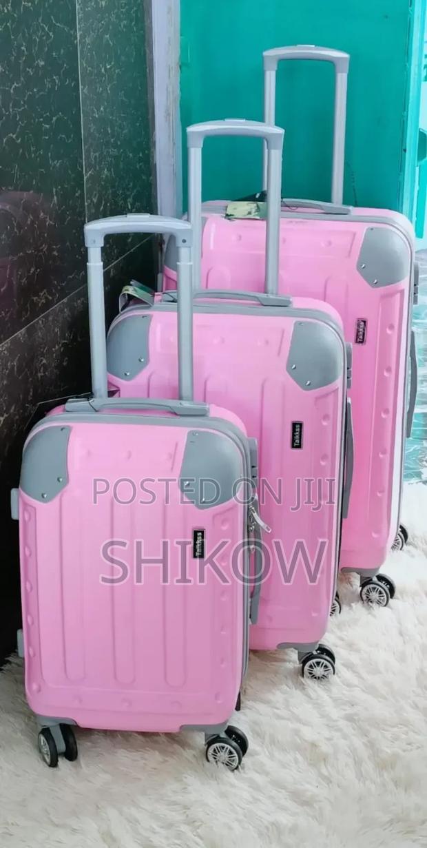 3 in 1 Luxurious Fibre Suitcase - thumbnail 3
