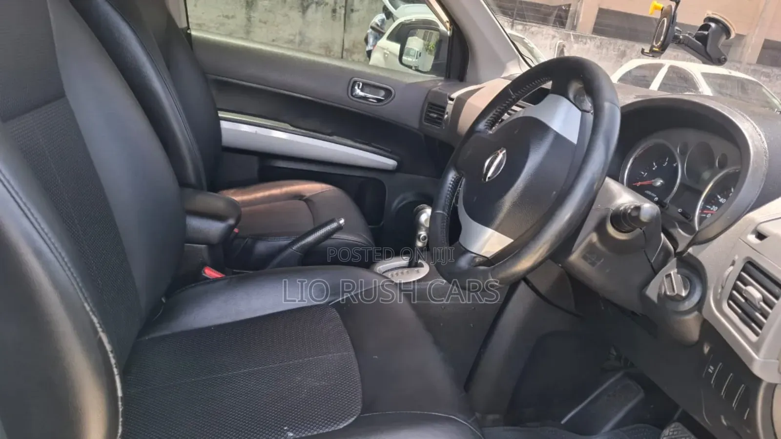 Nissan X-Trail 2010 White