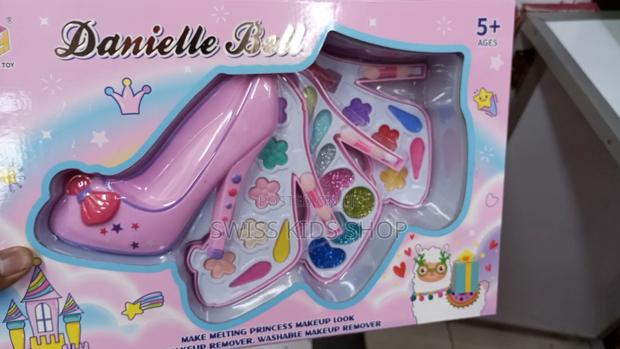 Makeup Kit Toy - main view