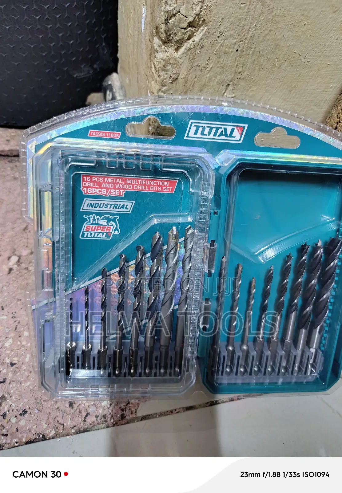 16pcs Metal, Concrete and Wood Multfuction Set