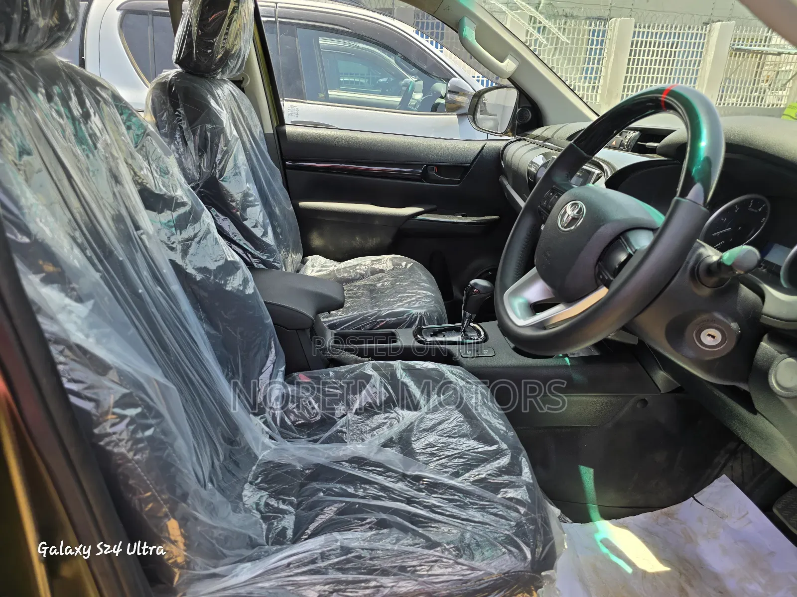 Toyota Hilux 2019 Green