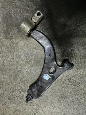 Control Arm Demio 2005