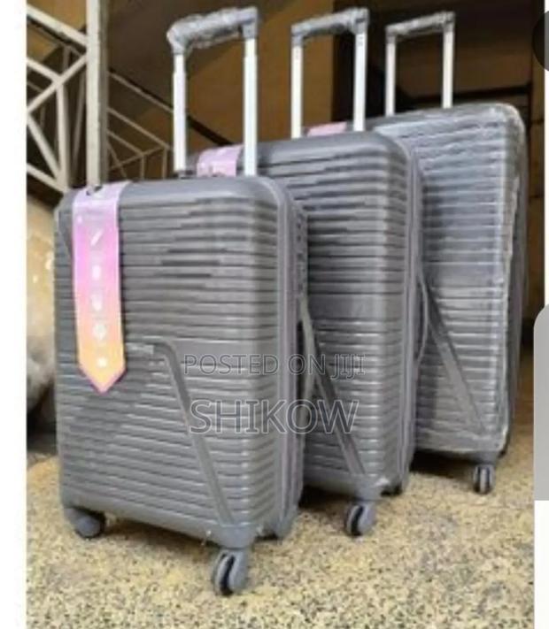 3 in 1 Unbreakable Pp Suitcases - thumbnail 2