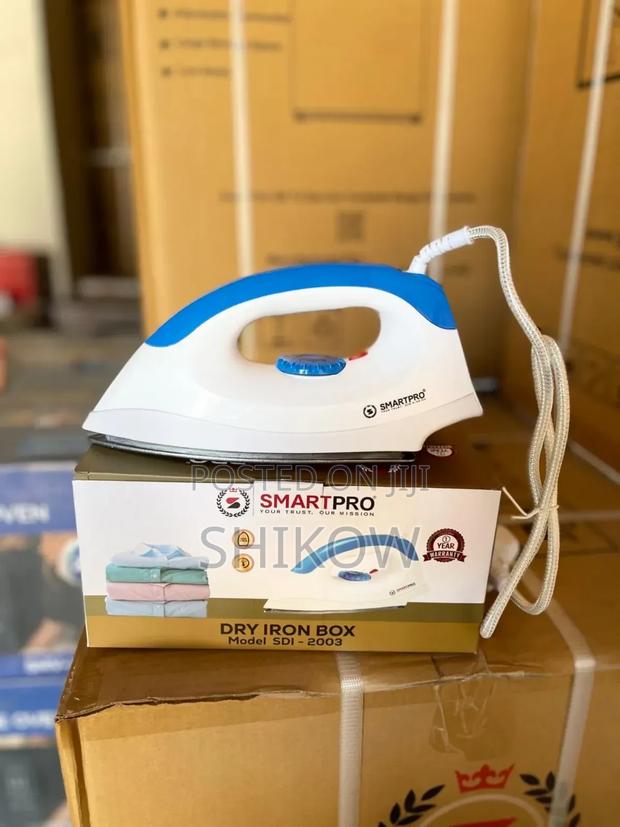Smart Pro Dry Iron Box - main view