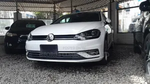 Volkswagen Golf 2019 White
