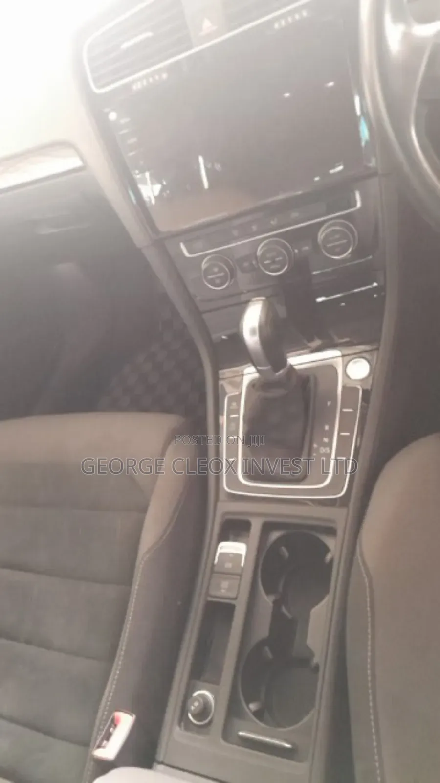 Volkswagen Golf 2019 White