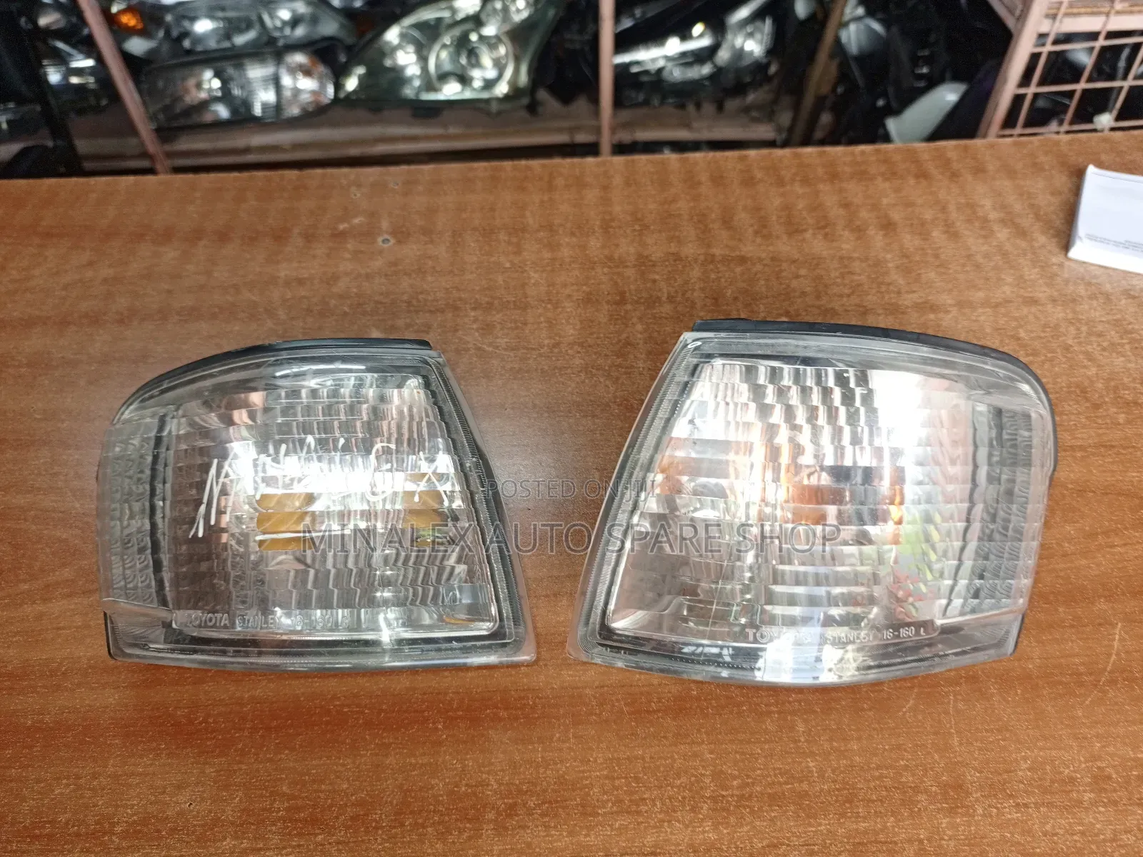 Cornerlights Nissan B15