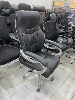Office Chair: Executive Leather Office Chair
