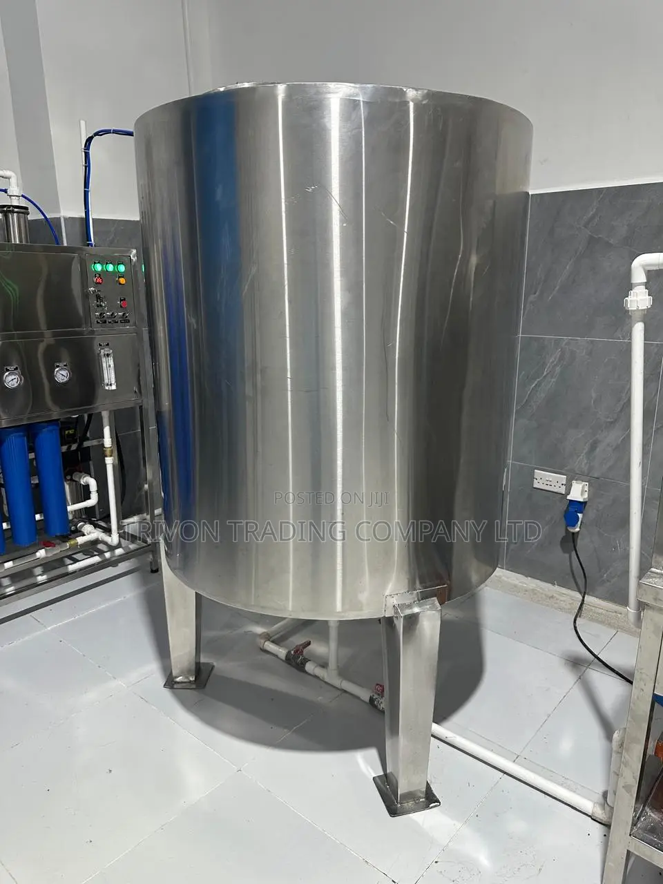 Stainless Steel Water Storage Tank