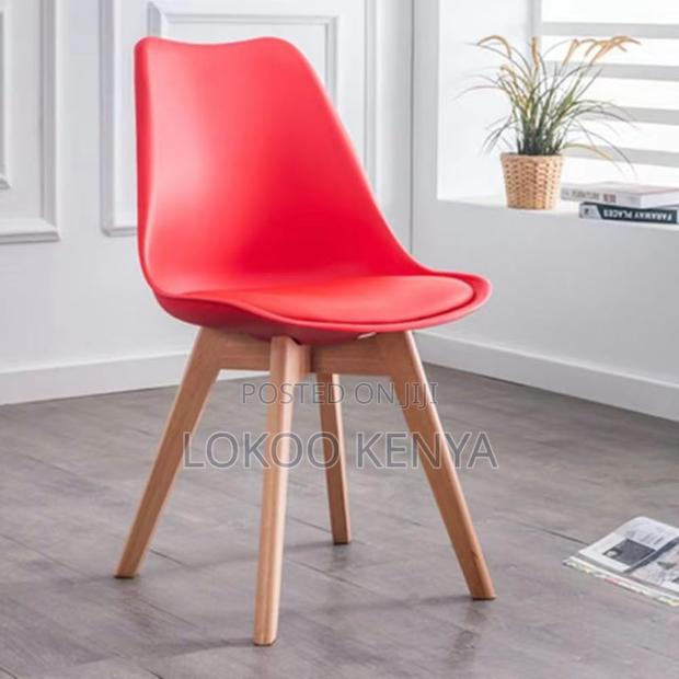 Dining Chair: Eames Padded Dining Chair - thumbnail 2